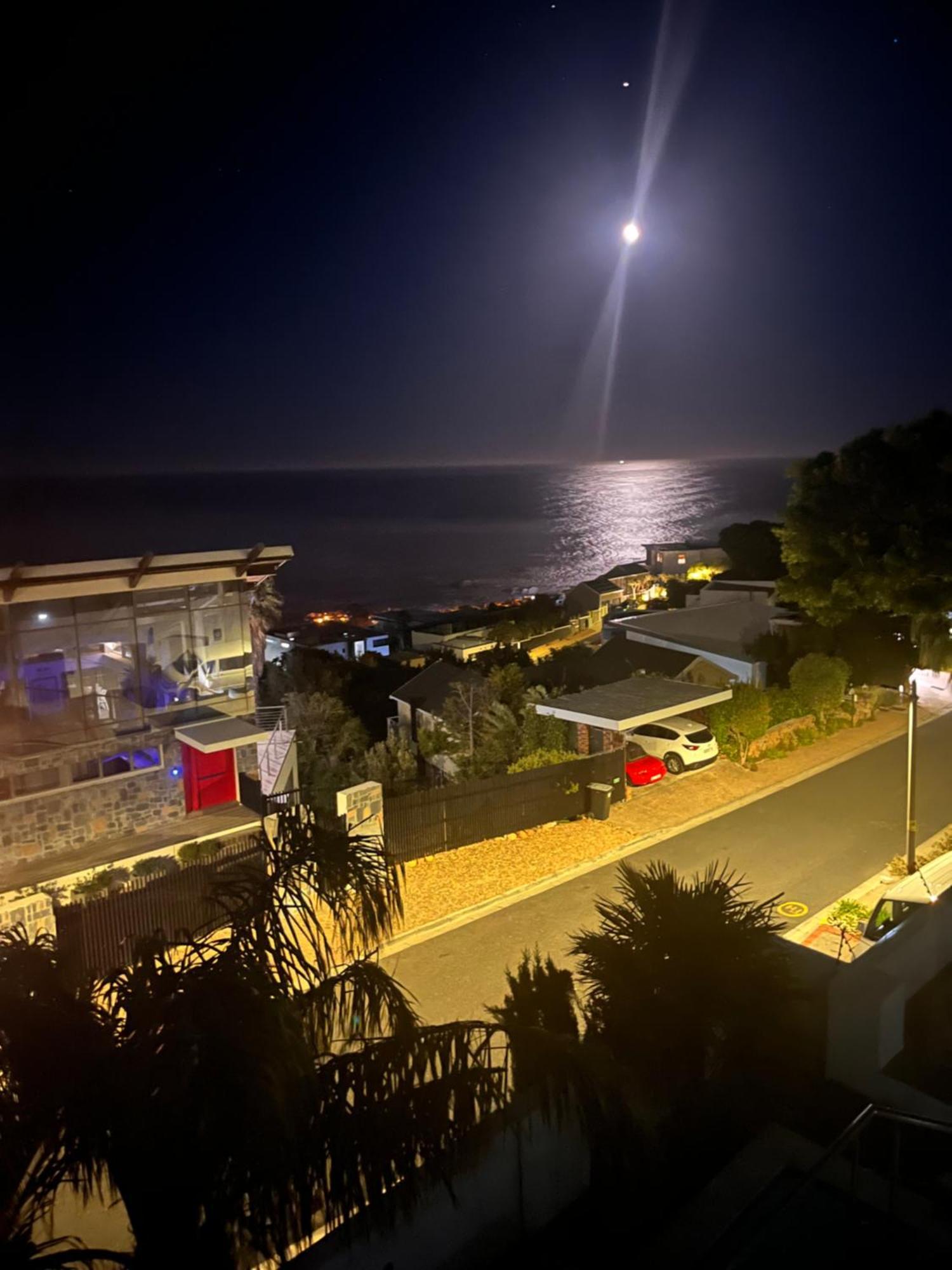 Apartment With Sea View ケープタウン エクステリア 写真